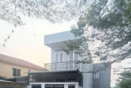 Sổ Hồng Riêng- Nhà 2 Tầng- 2,6  Tỷ Tặng Nội Thất- Sát Bên Vinhomes Grand Park Quận 9 -Không Quy Hoạch